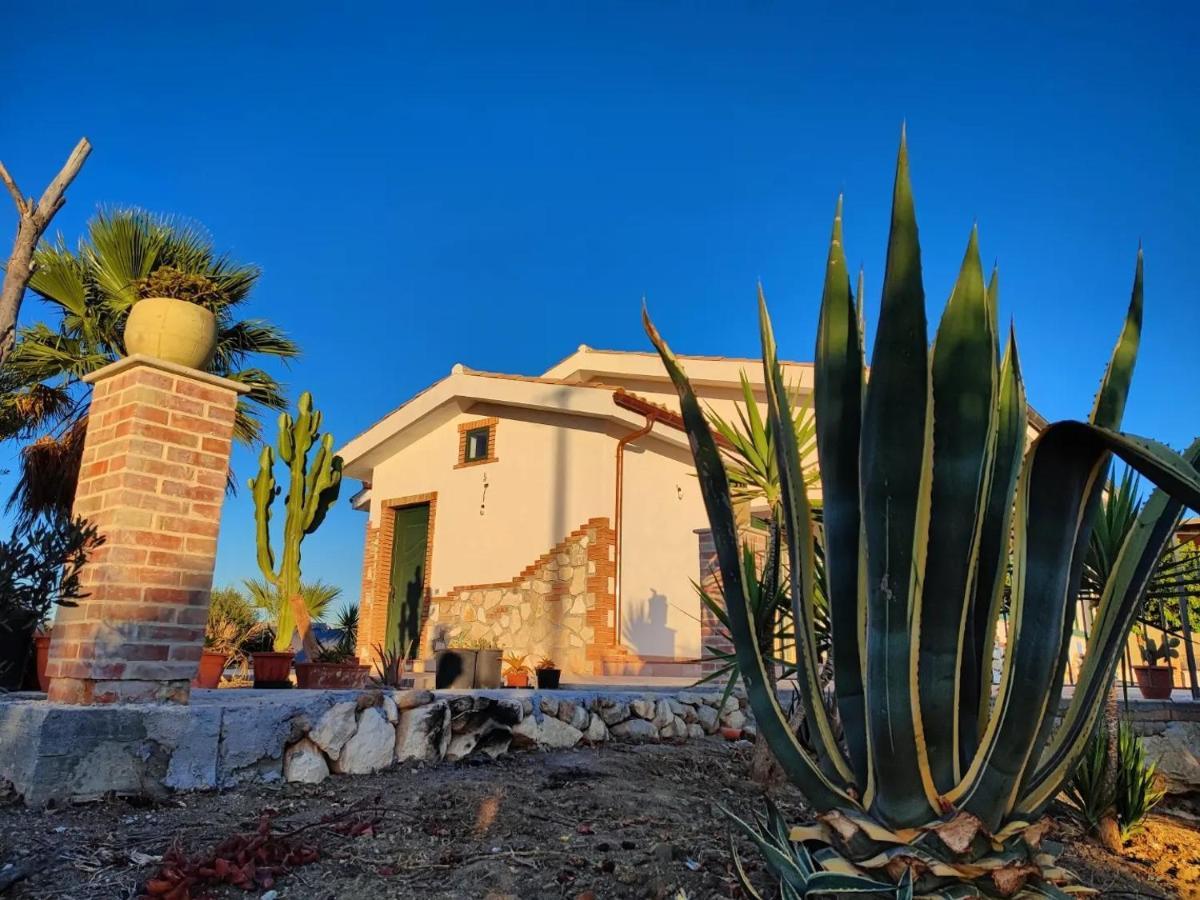 Il Casale Di Bovo Marina Villa Montallegro Exterior foto