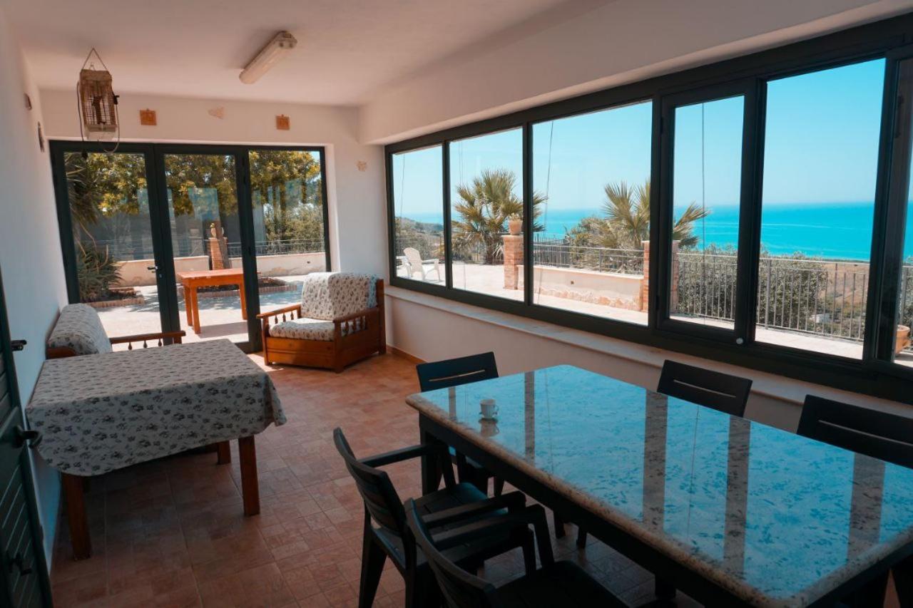 Il Casale Di Bovo Marina Villa Montallegro Exterior foto